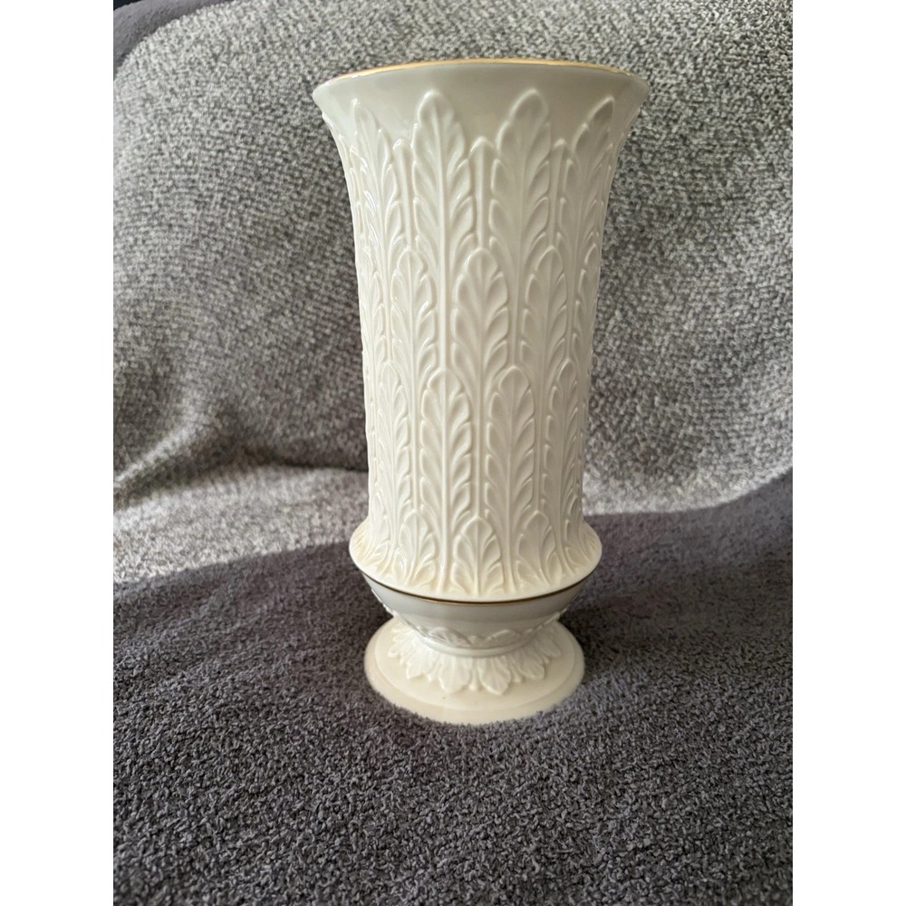Lenox Autumn Leaf Collection Gold Trim Embossed Porcelain 9.5" Footed Vase NEW